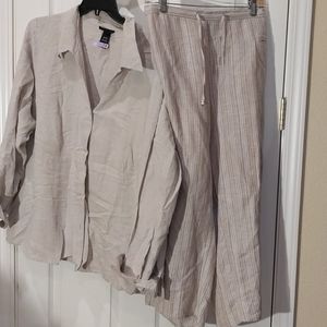 22/24 Lane Bryant Tan linen/rayon SHIRT read below